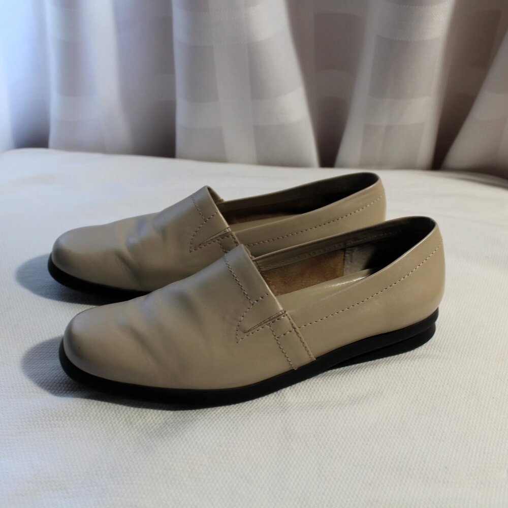 Etienne Aigner "Cook" Ecru Leather Loafers, Made in Brazil, 7.5M